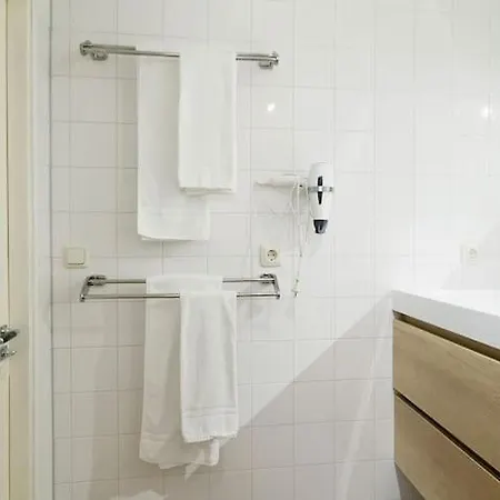 לינה וארוחת בוקר Ground Floor Jordaan