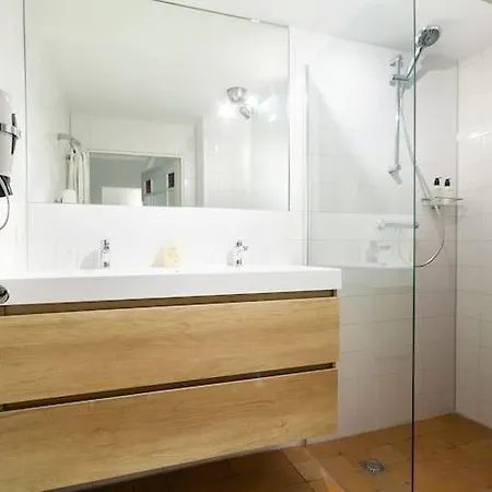 Ground Floor Jordaan לינה וארוחת בוקר אמסטרדם