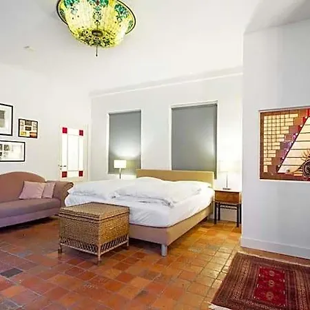 Oda ve Kahvaltı Ground Floor Jordaan 4*