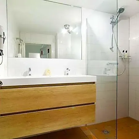 Oda ve Kahvaltı Ground Floor Jordaan 4*